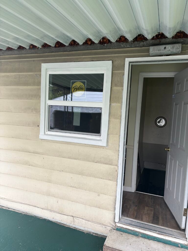 Garage Door and Window Replacement in Warren, Ohio — windows garage door replacement